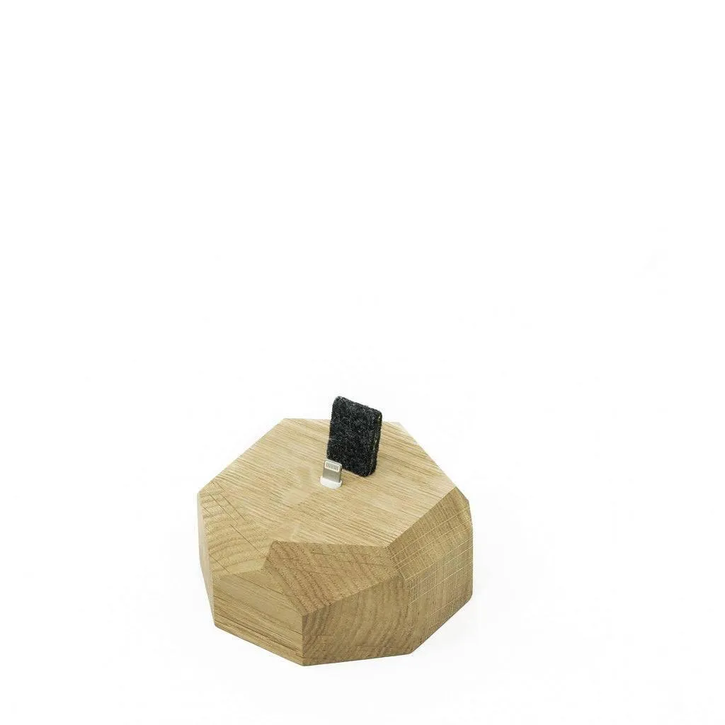 AirPods dock