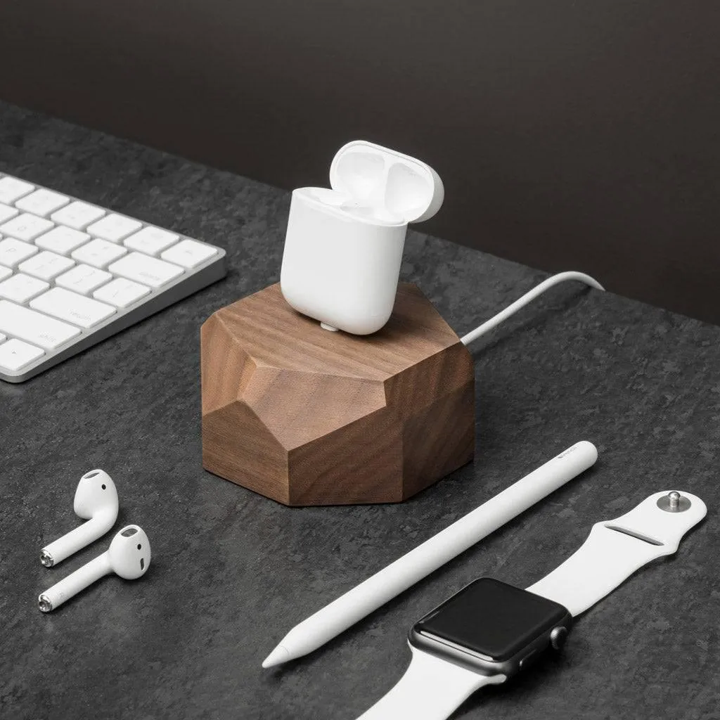 AirPods dock