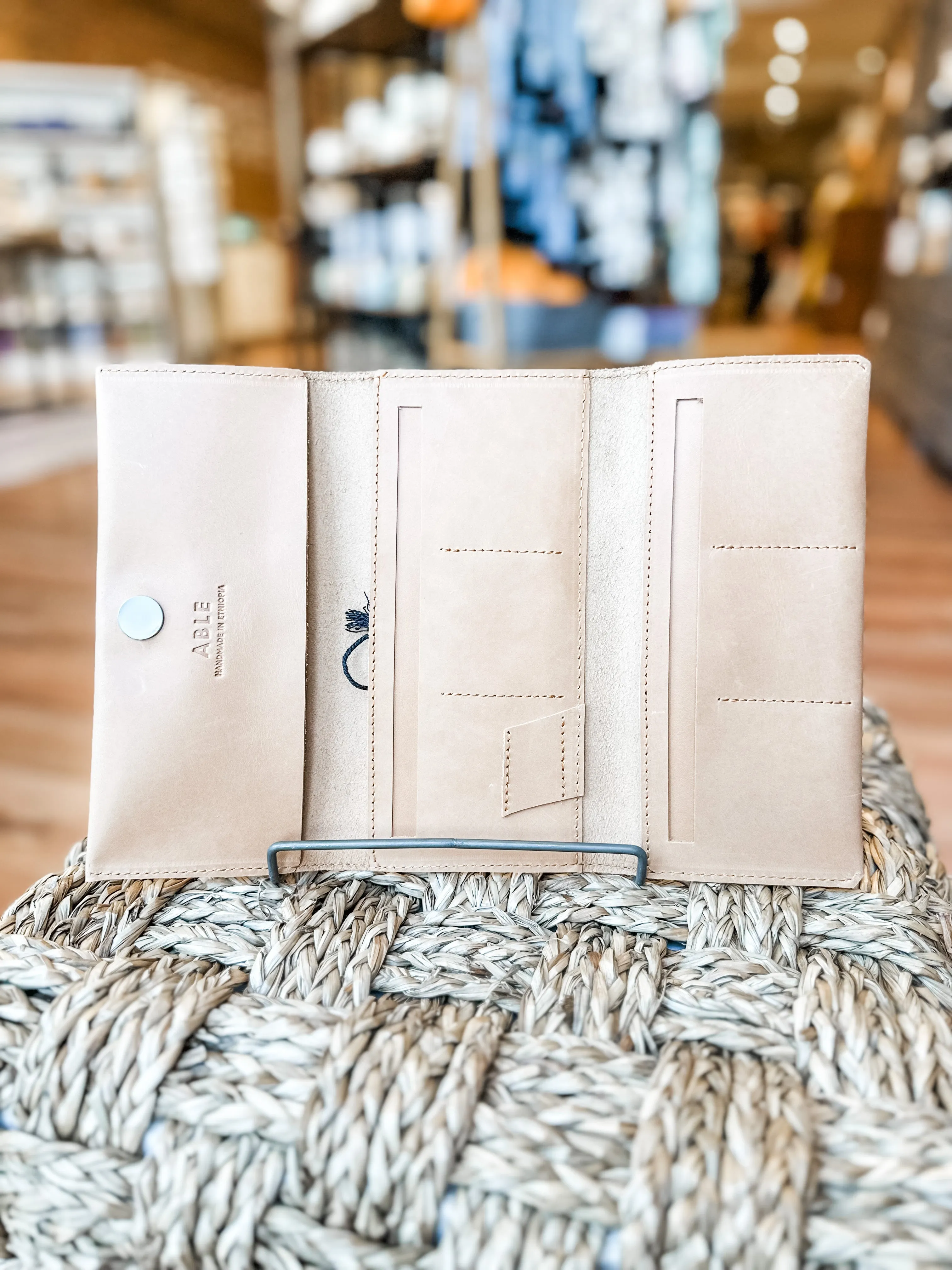 Debre Wallet in Caramel