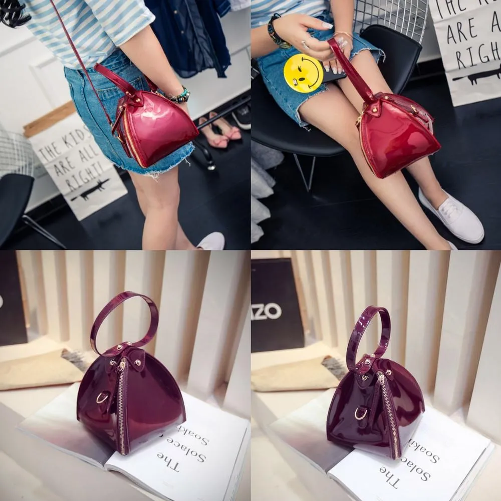 Shoppy Triangular Wristlets Slingbag