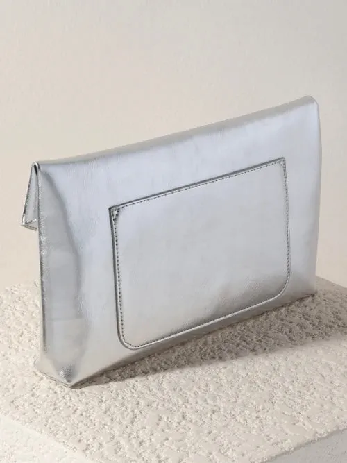 Stella’s Clutch