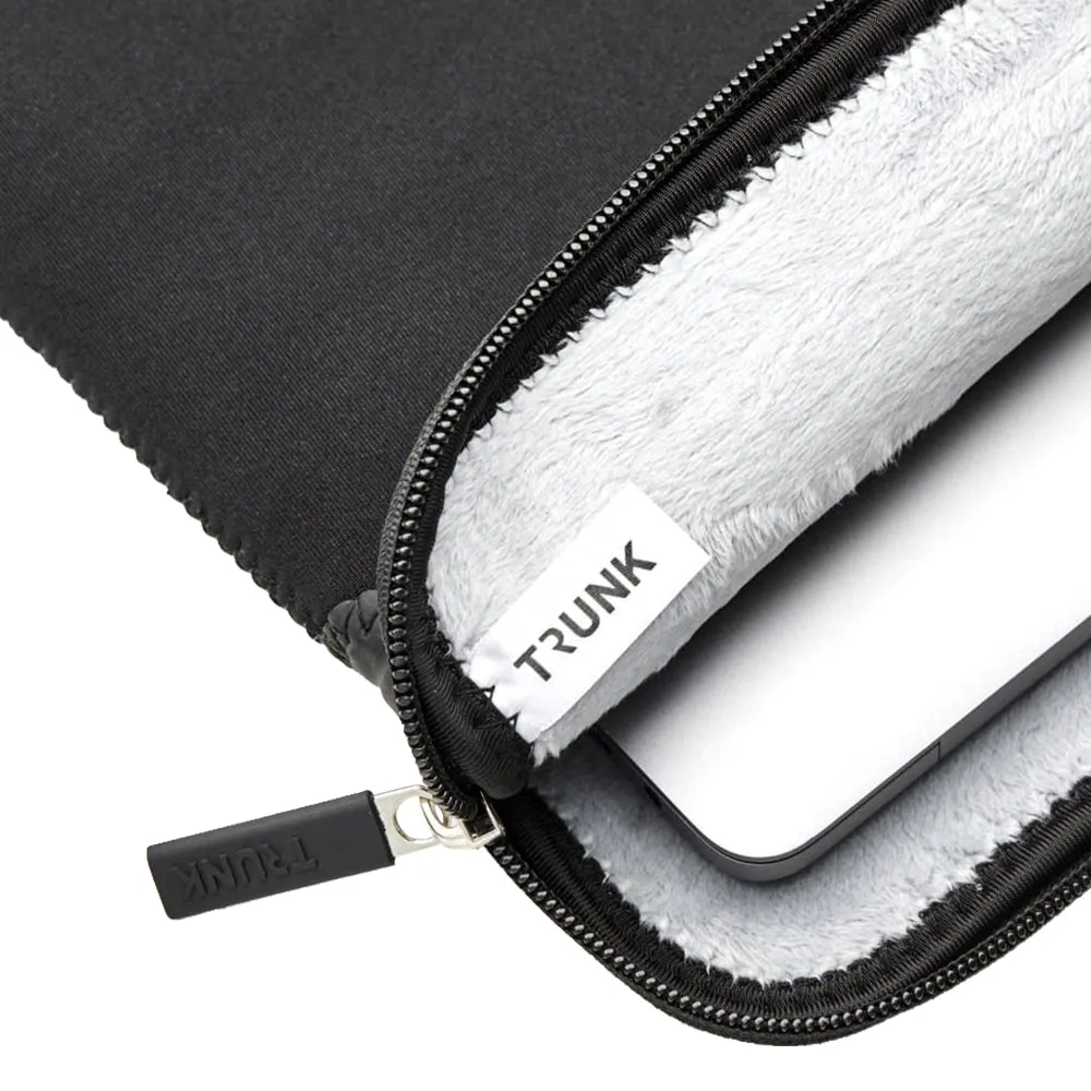 Trunk 14" MacBook Pro Sleeve - Black | TR-ALSPRO14-BLK